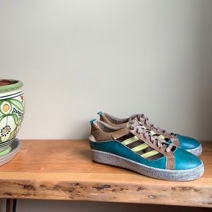 L’Artiste size 10 (42) sneakers, never worn